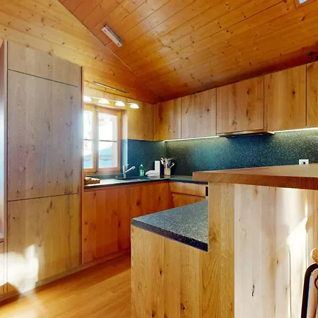 木屋 Family In The Heart Of The Val D'anniviers *